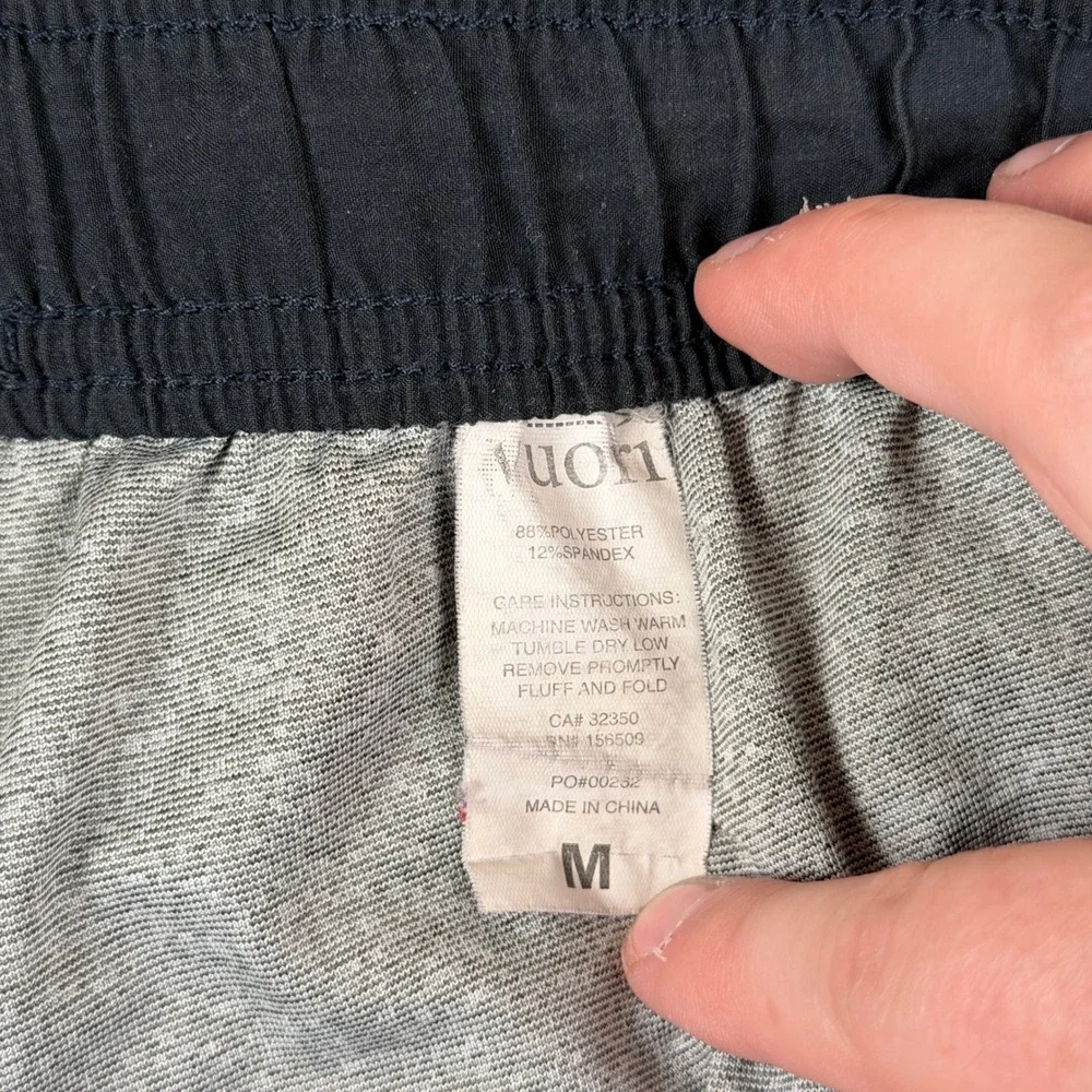Vuori Kore Shorts Mens M Brown Striped 8